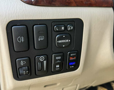 Черный Тойота Ленд Крузер Прадо, объемом двигателя 3.96 л и пробегом 347 тыс. км за 18800 $, фото 16 на Automoto.ua