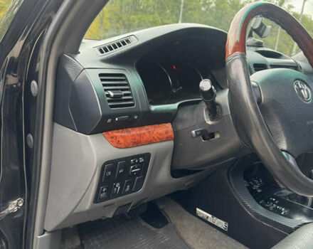 Черный Тойота Ленд Крузер Прадо, объемом двигателя 3 л и пробегом 312 тыс. км за 16300 $, фото 8 на Automoto.ua