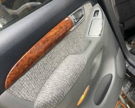 Черный Тойота Ленд Крузер Прадо, объемом двигателя 2.7 л и пробегом 310 тыс. км за 12500 $, фото 15 на Automoto.ua