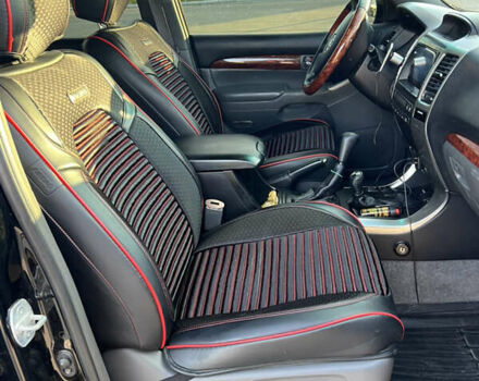 Черный Тойота Ленд Крузер Прадо, объемом двигателя 4 л и пробегом 187 тыс. км за 12998 $, фото 6 на Automoto.ua