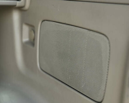 Черный Тойота Ленд Крузер Прадо, объемом двигателя 3.96 л и пробегом 347 тыс. км за 18800 $, фото 8 на Automoto.ua