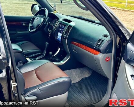 Черный Тойота Ленд Крузер Прадо, объемом двигателя 2.7 л и пробегом 224 тыс. км за 13200 $, фото 6 на Automoto.ua