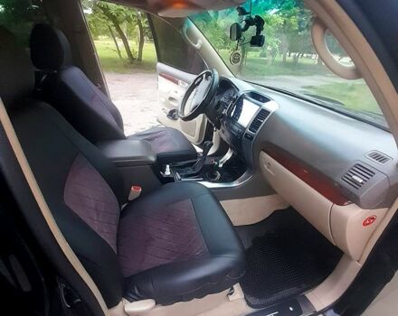 Чорний Тойота Ленд Крузер Прадо, об'ємом двигуна 4 л та пробігом 320 тис. км за 16900 $, фото 4 на Automoto.ua