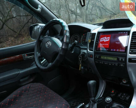 Чорний Тойота Ленд Крузер Прадо, об'ємом двигуна 4 л та пробігом 235 тис. км за 15000 $, фото 8 на Automoto.ua