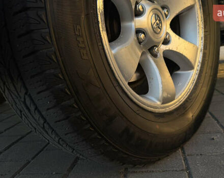 Черный Тойота Ленд Крузер Прадо, объемом двигателя 4 л и пробегом 270 тыс. км за 13500 $, фото 17 на Automoto.ua