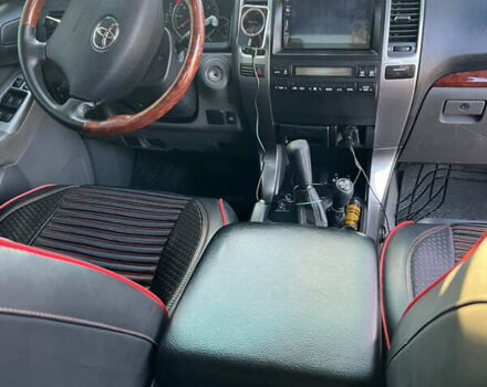 Черный Тойота Ленд Крузер Прадо, объемом двигателя 4 л и пробегом 187 тыс. км за 12998 $, фото 10 на Automoto.ua