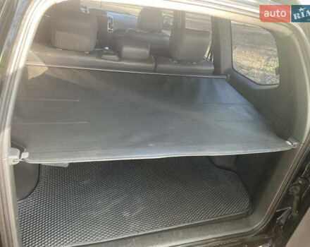 Черный Тойота Ленд Крузер Прадо, объемом двигателя 3.96 л и пробегом 270 тыс. км за 15500 $, фото 6 на Automoto.ua