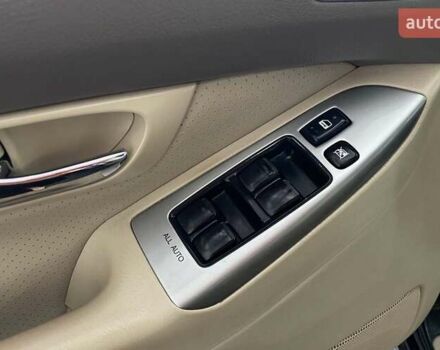 Черный Тойота Ленд Крузер Прадо, объемом двигателя 4 л и пробегом 395 тыс. км за 15300 $, фото 10 на Automoto.ua