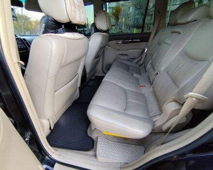 Черный Тойота Ленд Крузер Прадо, объемом двигателя 4 л и пробегом 252 тыс. км за 13950 $, фото 10 на Automoto.ua