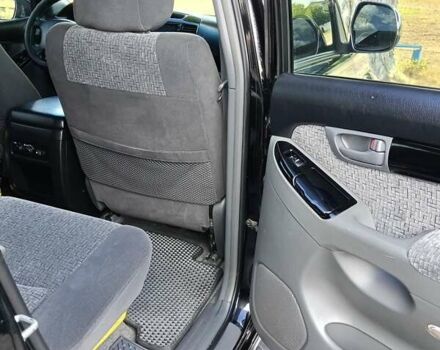 Черный Тойота Ленд Крузер Прадо, объемом двигателя 2.7 л и пробегом 223 тыс. км за 15500 $, фото 10 на Automoto.ua