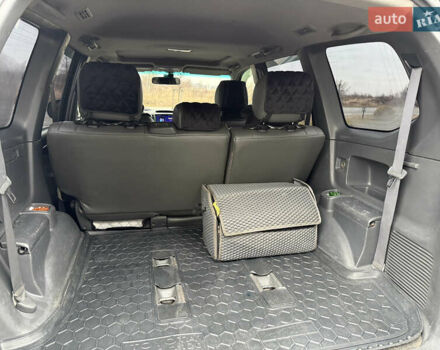 Черный Тойота Ленд Крузер Прадо, объемом двигателя 4 л и пробегом 327 тыс. км за 13800 $, фото 27 на Automoto.ua