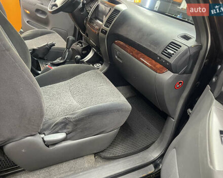 Черный Тойота Ленд Крузер Прадо, объемом двигателя 2.7 л и пробегом 310 тыс. км за 12500 $, фото 12 на Automoto.ua