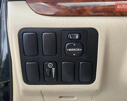 Черный Тойота Ленд Крузер Прадо, объемом двигателя 4 л и пробегом 395 тыс. км за 15300 $, фото 11 на Automoto.ua