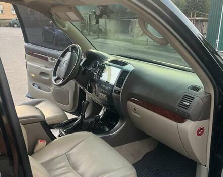 Черный Тойота Ленд Крузер Прадо, объемом двигателя 3.96 л и пробегом 250 тыс. км за 16200 $, фото 4 на Automoto.ua