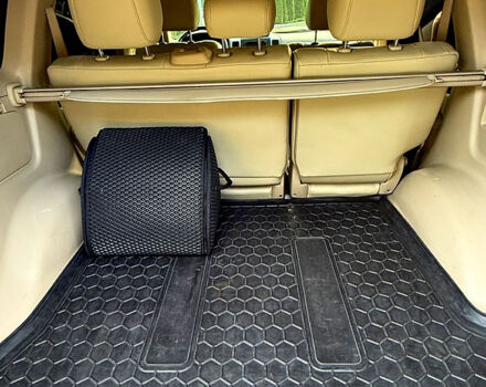 Черный Тойота Ленд Крузер Прадо, объемом двигателя 4 л и пробегом 360 тыс. км за 20500 $, фото 4 на Automoto.ua