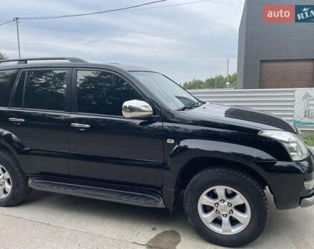 Черный Тойота Ленд Крузер Прадо, объемом двигателя 4 л и пробегом 292 тыс. км за 15500 $, фото 2 на Automoto.ua