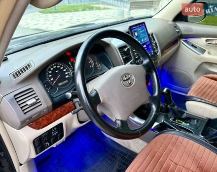 Черный Тойота Ленд Крузер Прадо, объемом двигателя 4 л и пробегом 331 тыс. км за 10999 $, фото 59 на Automoto.ua