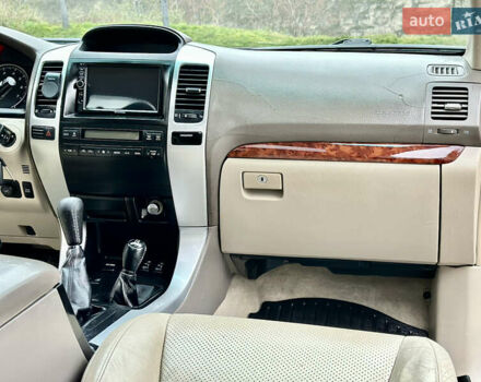 Черный Тойота Ленд Крузер Прадо, объемом двигателя 4 л и пробегом 285 тыс. км за 15800 $, фото 93 на Automoto.ua