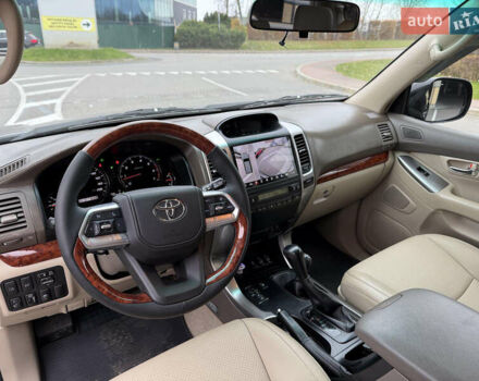 Чорний Тойота Ленд Крузер Прадо, об'ємом двигуна 4 л та пробігом 274 тис. км за 16900 $, фото 3 на Automoto.ua