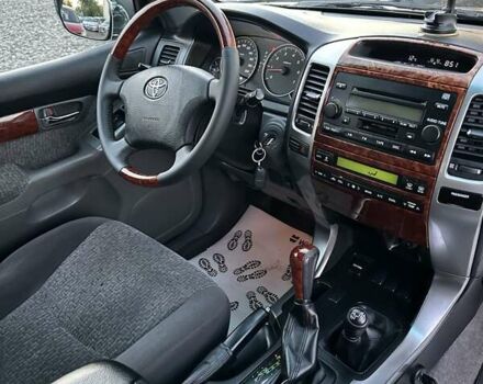 Черный Тойота Ленд Крузер Прадо, объемом двигателя 2.7 л и пробегом 223 тыс. км за 10900 $, фото 15 на Automoto.ua