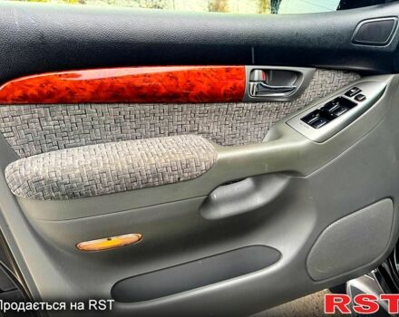 Черный Тойота Ленд Крузер Прадо, объемом двигателя 2.7 л и пробегом 199 тыс. км за 12450 $, фото 6 на Automoto.ua