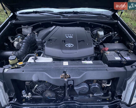 Черный Тойота Ленд Крузер Прадо, объемом двигателя 3.96 л и пробегом 419 тыс. км за 15900 $, фото 23 на Automoto.ua