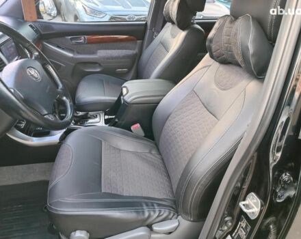 Черный Тойота Ленд Крузер Прадо, объемом двигателя 4 л и пробегом 313 тыс. км за 15490 $, фото 19 на Automoto.ua