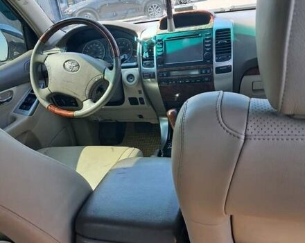 Черный Тойота Ленд Крузер Прадо, объемом двигателя 3.96 л и пробегом 237 тыс. км за 13500 $, фото 11 на Automoto.ua