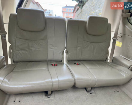 Черный Тойота Ленд Крузер Прадо, объемом двигателя 4 л и пробегом 285 тыс. км за 15800 $, фото 119 на Automoto.ua