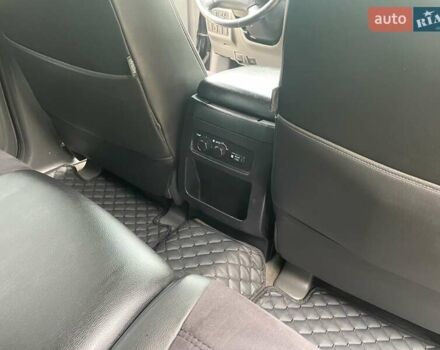 Черный Тойота Ленд Крузер Прадо, объемом двигателя 3.96 л и пробегом 290 тыс. км за 15550 $, фото 22 на Automoto.ua