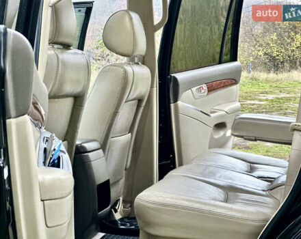 Черный Тойота Ленд Крузер Прадо, объемом двигателя 4 л и пробегом 285 тыс. км за 15800 $, фото 146 на Automoto.ua