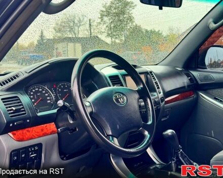 Черный Тойота Ленд Крузер Прадо, объемом двигателя 2.7 л и пробегом 199 тыс. км за 12450 $, фото 8 на Automoto.ua