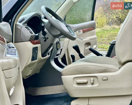 Черный Тойота Ленд Крузер Прадо, объемом двигателя 4 л и пробегом 285 тыс. км за 15800 $, фото 145 на Automoto.ua