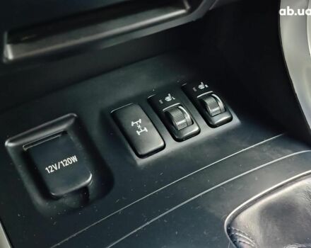 Черный Тойота Ленд Крузер Прадо, объемом двигателя 4 л и пробегом 313 тыс. км за 15490 $, фото 26 на Automoto.ua