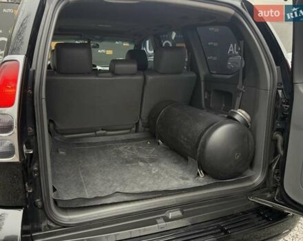 Чорний Тойота Ленд Крузер Прадо, об'ємом двигуна 4 л та пробігом 288 тис. км за 15000 $, фото 10 на Automoto.ua