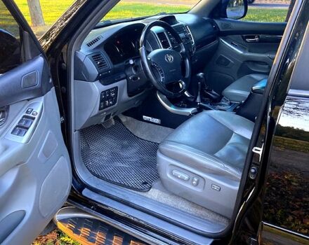 Черный Тойота Ленд Крузер Прадо, объемом двигателя 4 л и пробегом 258 тыс. км за 15000 $, фото 5 на Automoto.ua