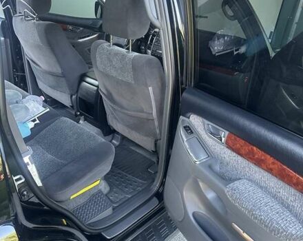 Черный Тойота Ленд Крузер Прадо, объемом двигателя 4 л и пробегом 320 тыс. км за 18500 $, фото 5 на Automoto.ua