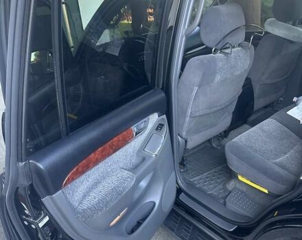 Черный Тойота Ленд Крузер Прадо, объемом двигателя 4 л и пробегом 320 тыс. км за 18500 $, фото 13 на Automoto.ua