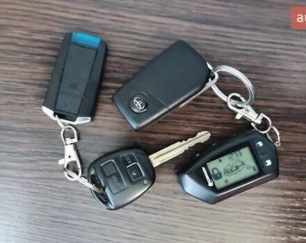 Чорний Тойота Ленд Крузер Прадо, об'ємом двигуна 2.69 л та пробігом 250 тис. км за 14200 $, фото 31 на Automoto.ua