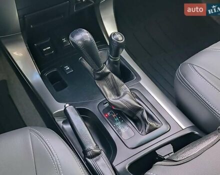 Черный Тойота Ленд Крузер Прадо, объемом двигателя 4 л и пробегом 313 тыс. км за 15490 $, фото 17 на Automoto.ua