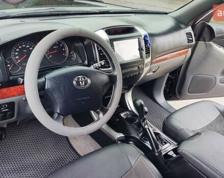 Чорний Тойота Ленд Крузер Прадо, об'ємом двигуна 2.69 л та пробігом 250 тис. км за 14200 $, фото 14 на Automoto.ua