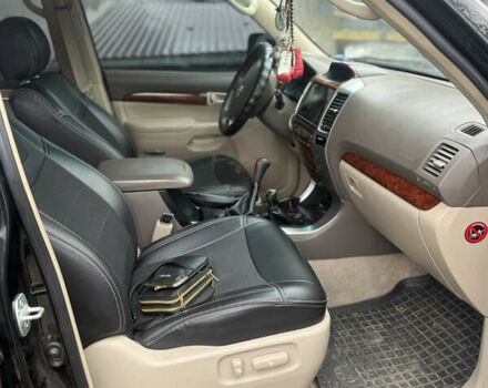 Чорний Тойота Ленд Крузер Прадо, об'ємом двигуна 4 л та пробігом 273 тис. км за 13500 $, фото 4 на Automoto.ua