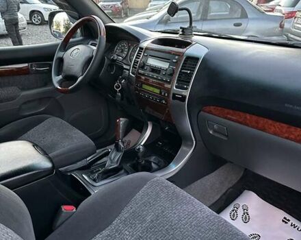 Черный Тойота Ленд Крузер Прадо, объемом двигателя 2.7 л и пробегом 223 тыс. км за 10900 $, фото 2 на Automoto.ua