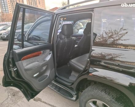 Черный Тойота Ленд Крузер Прадо, объемом двигателя 4 л и пробегом 313 тыс. км за 15490 $, фото 12 на Automoto.ua