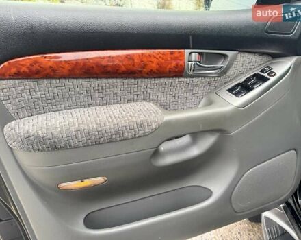 Чорний Тойота Ленд Крузер Прадо, об'ємом двигуна 2.69 л та пробігом 199 тис. км за 12450 $, фото 16 на Automoto.ua