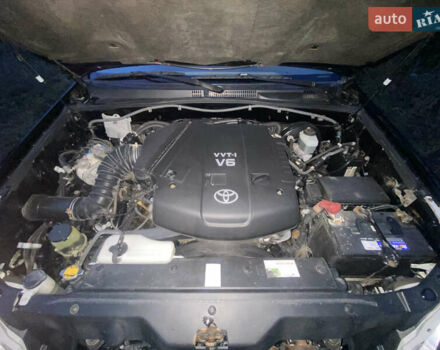 Черный Тойота Ленд Крузер Прадо, объемом двигателя 3.96 л и пробегом 419 тыс. км за 15900 $, фото 24 на Automoto.ua