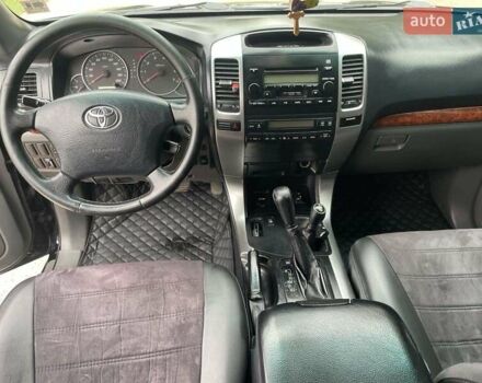 Черный Тойота Ленд Крузер Прадо, объемом двигателя 4 л и пробегом 292 тыс. км за 15500 $, фото 18 на Automoto.ua