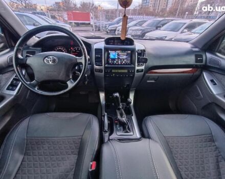 Черный Тойота Ленд Крузер Прадо, объемом двигателя 4 л и пробегом 313 тыс. км за 15490 $, фото 14 на Automoto.ua