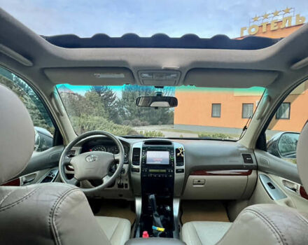 Черный Тойота Ленд Крузер Прадо, объемом двигателя 4 л и пробегом 292 тыс. км за 15500 $, фото 12 на Automoto.ua