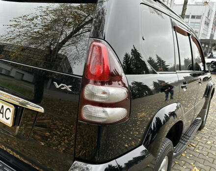 Черный Тойота Ленд Крузер Прадо, объемом двигателя 4 л и пробегом 207 тыс. км за 18300 $, фото 9 на Automoto.ua